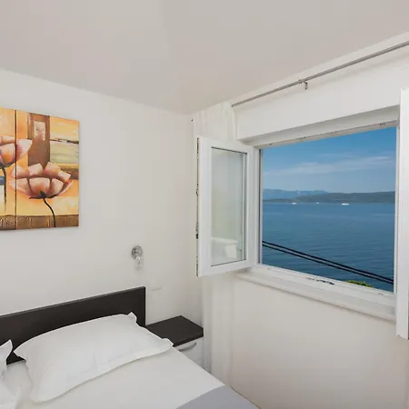 شقة Mladen Živogošće